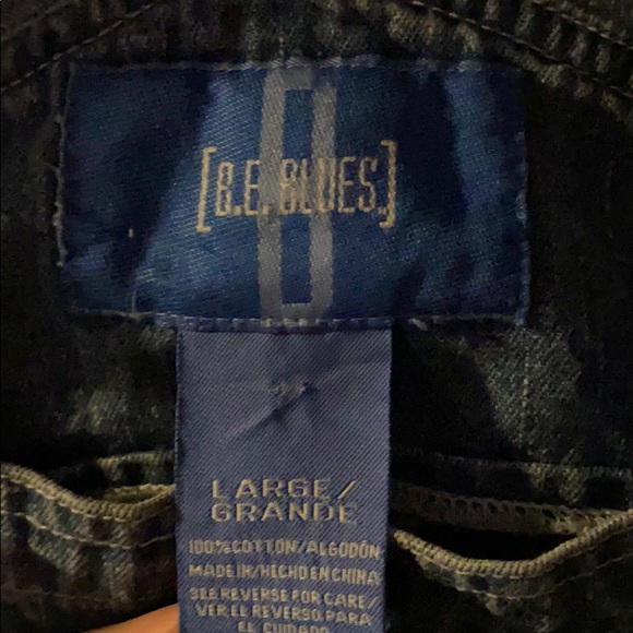 Overall - Picture 2 of 2